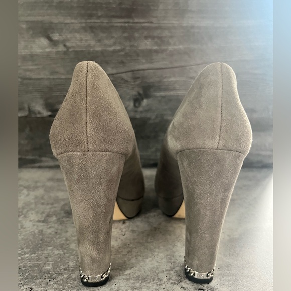 Michael Kors, Sabrina pump size 9 - Picture 2 of 6